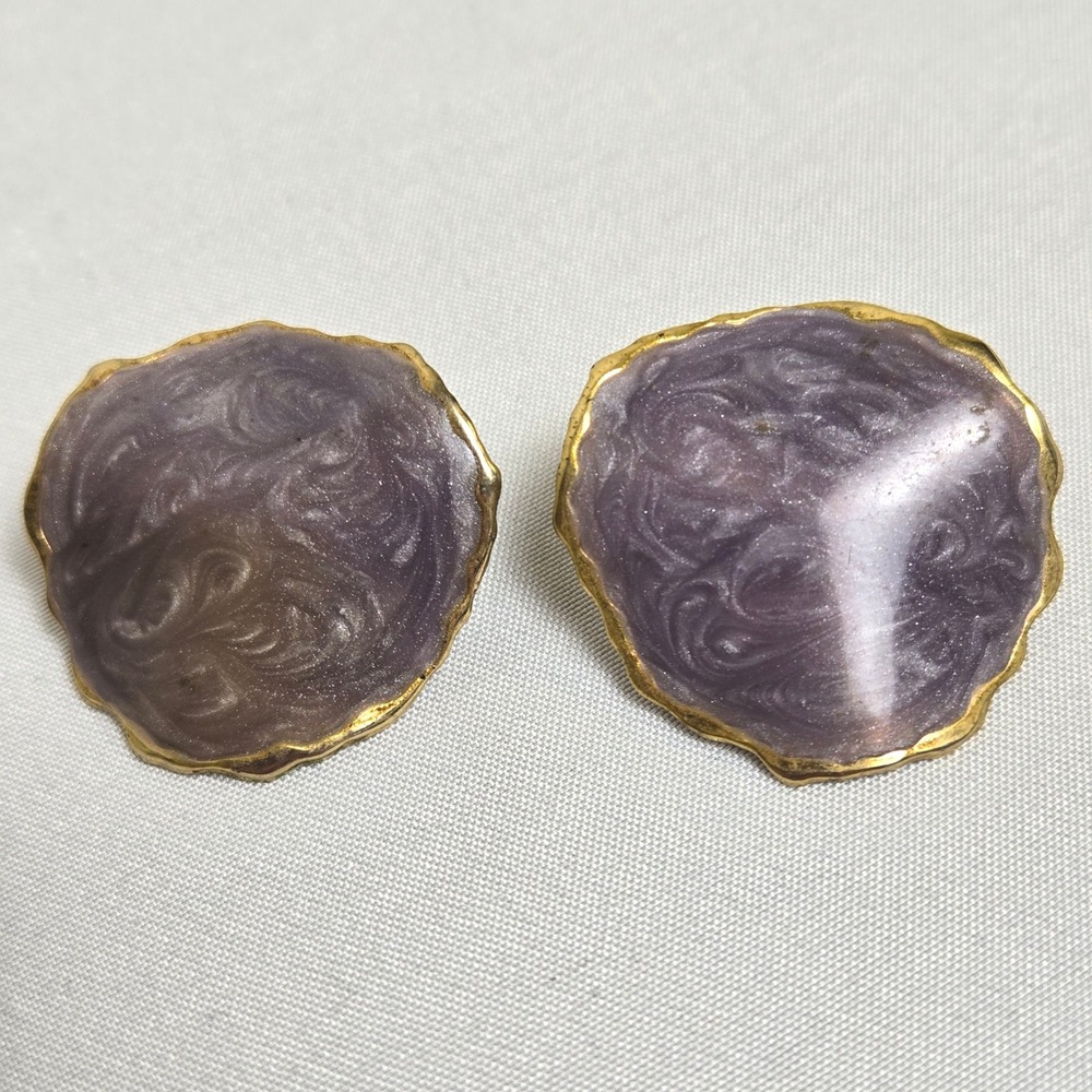 Purple Swirl and‎ Gold Tone Wavy Stud Earrings